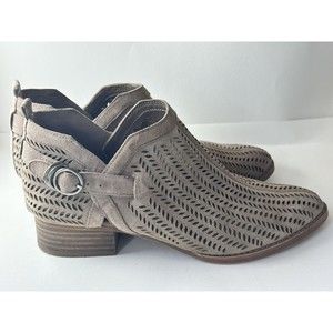 VINCE CAMUTO Campina Size 7.5 Suede Perforated Laser Cut Booties Taupe Beige